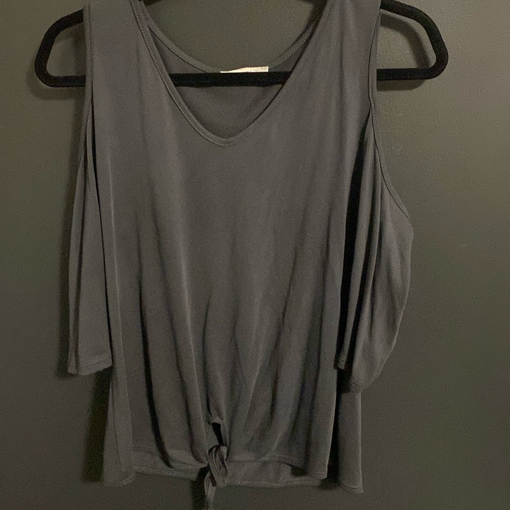 Opel shoulder sweet top